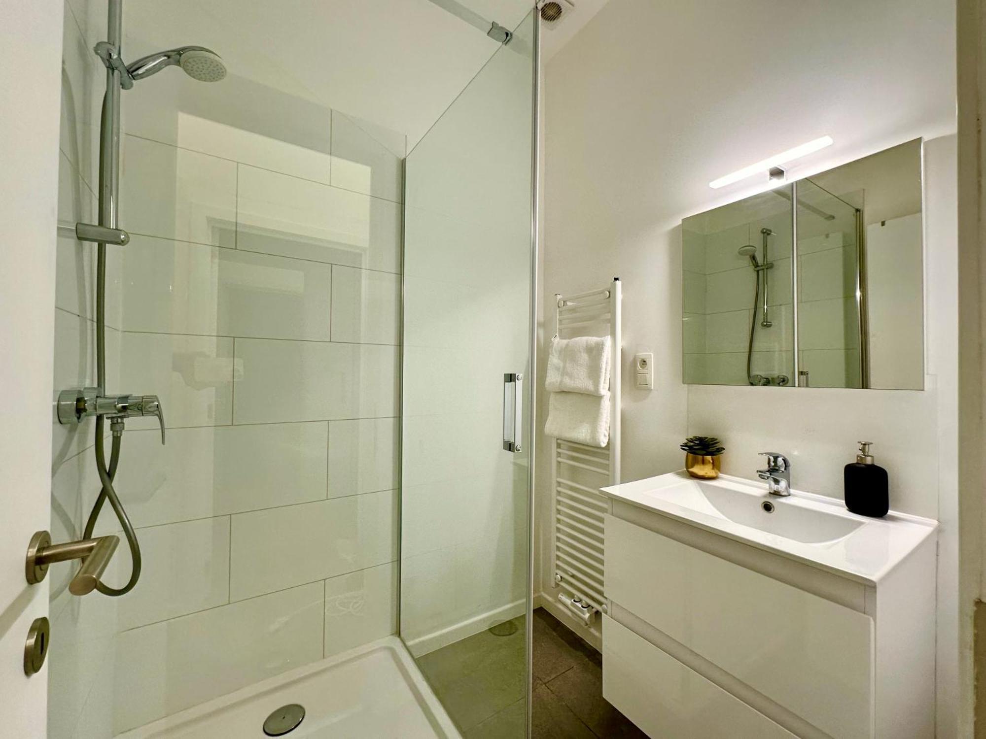 Luxury Suites Mons By Rikas Hotels Dış mekan fotoğraf