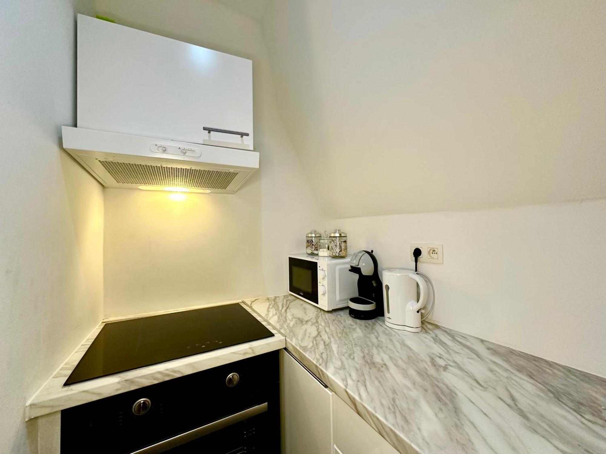 Luxury Suites Mons By Rikas Hotels Dış mekan fotoğraf