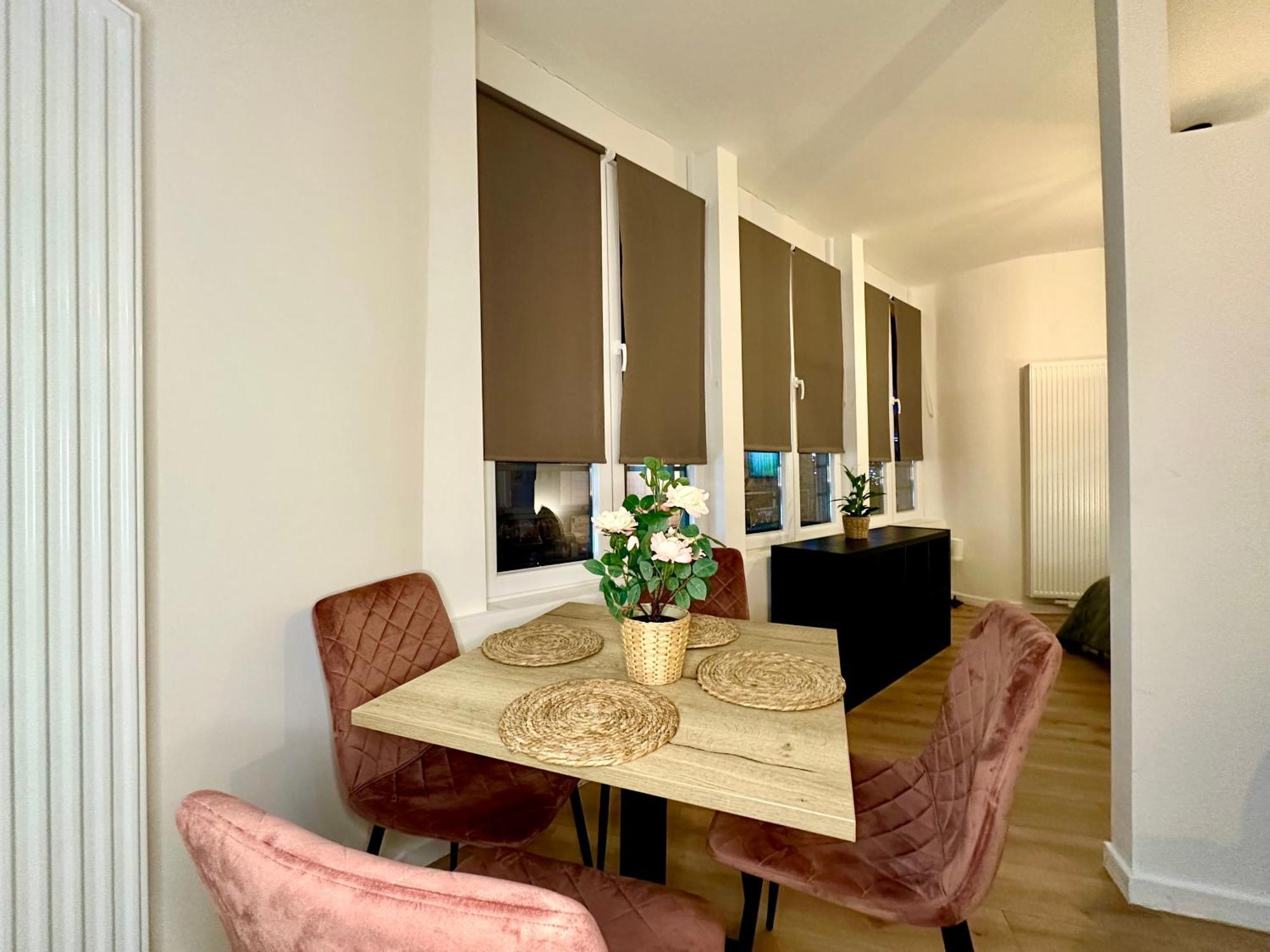 Luxury Suites Mons By Rikas Hotels Dış mekan fotoğraf