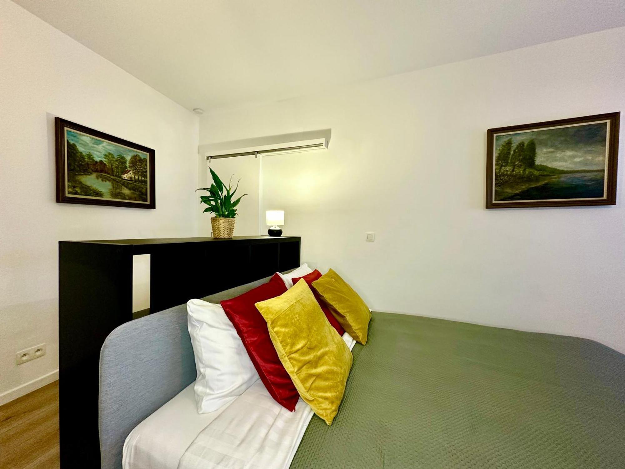 Luxury Suites Mons By Rikas Hotels Dış mekan fotoğraf